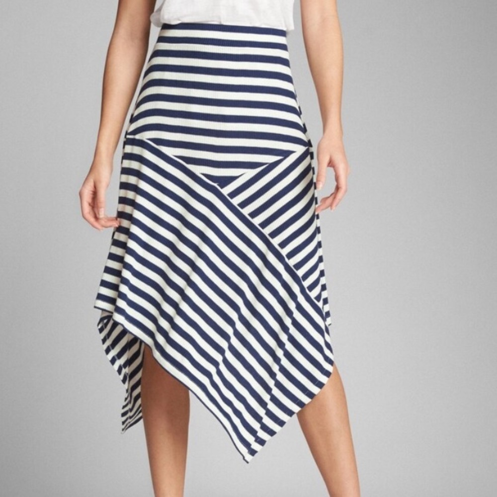 Gap Navy and White Handkerchief Skirt Medium